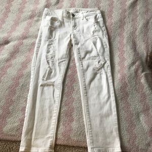 White American Eagle Jeans